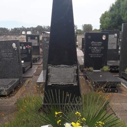 Cementerio Israelita De Carlos Casares
